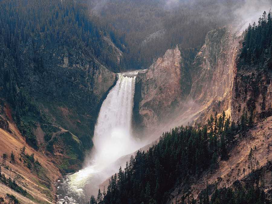 Yellowstone National Park - National Parks In Wyoming