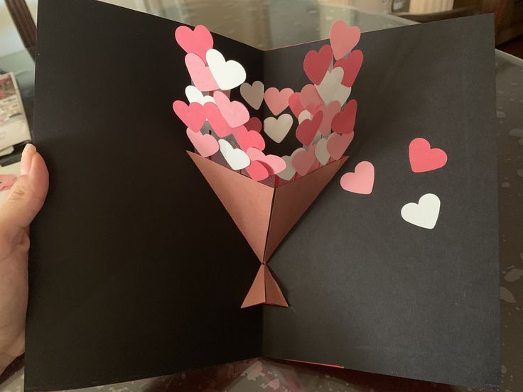 Blooming Heart Bouquet Valentine’s Day Pop-up cards