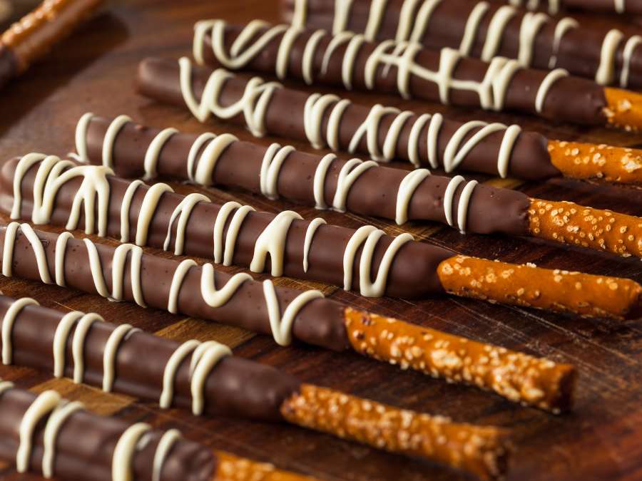 Chocolate-Dipped Pretzels - Valentine’s Day Sweets