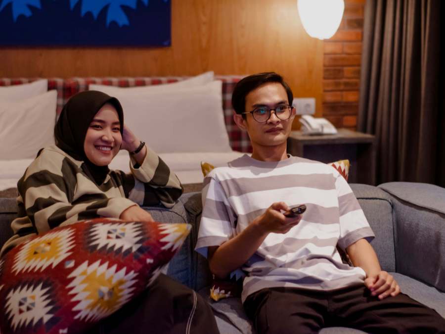 Movie Marathon Night - Couple’s Ideas For Valentine’s Day