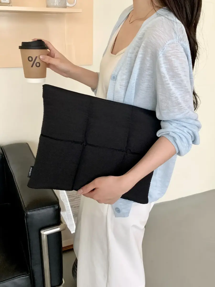 Best Puffy Laptop Sleeve 13 14 15 16 Inch – Quilted MacBook Case 2026 - Image 8